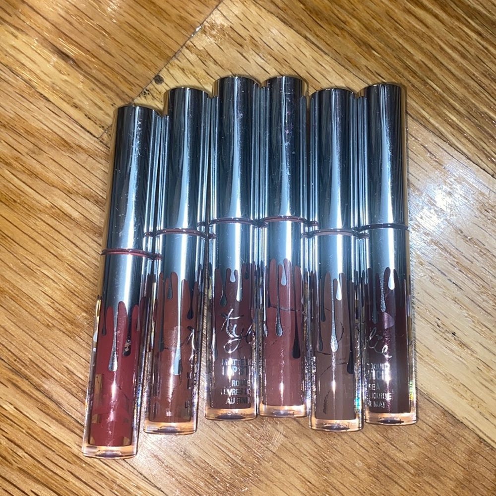 NEW 6pc Kylie lip kit!